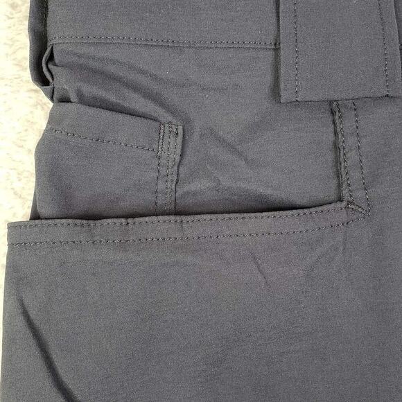 Duluth Trading Co Shorts Cargo Mens Size 46 Navy Blue Flex Canvas Relaxed New - Picture 6 of 11